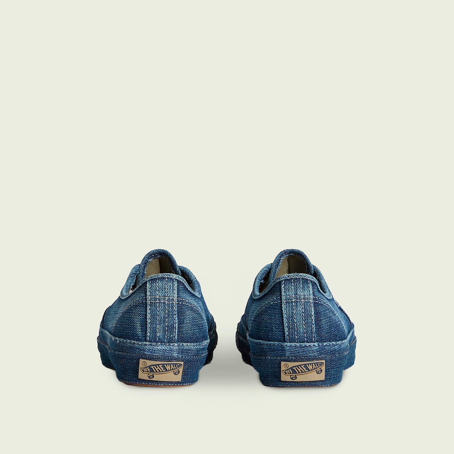 Lx Authentic 44