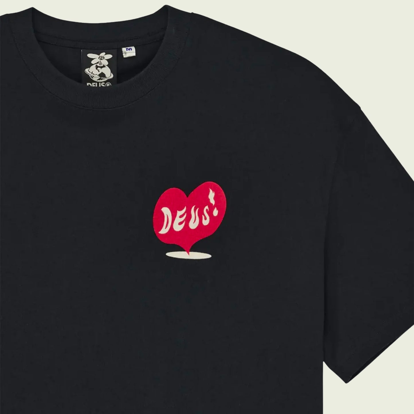 Deep Cut Black