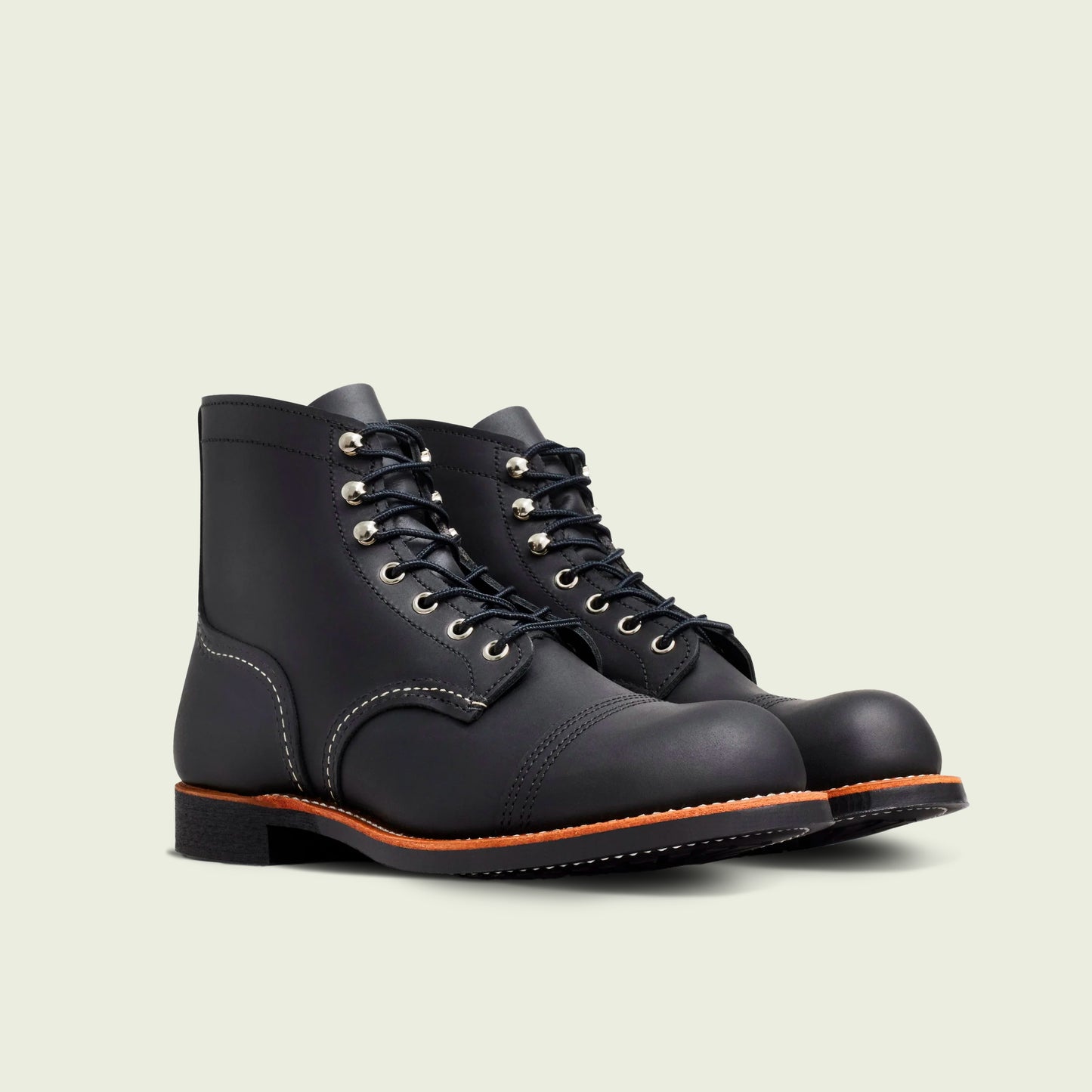 Iron Ranger Black