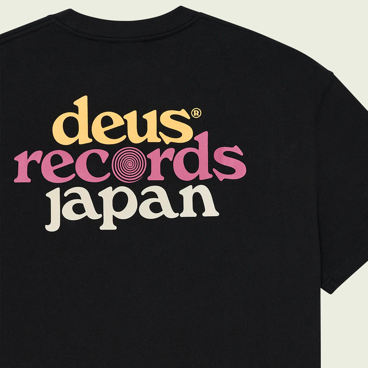 Strata Os Tee