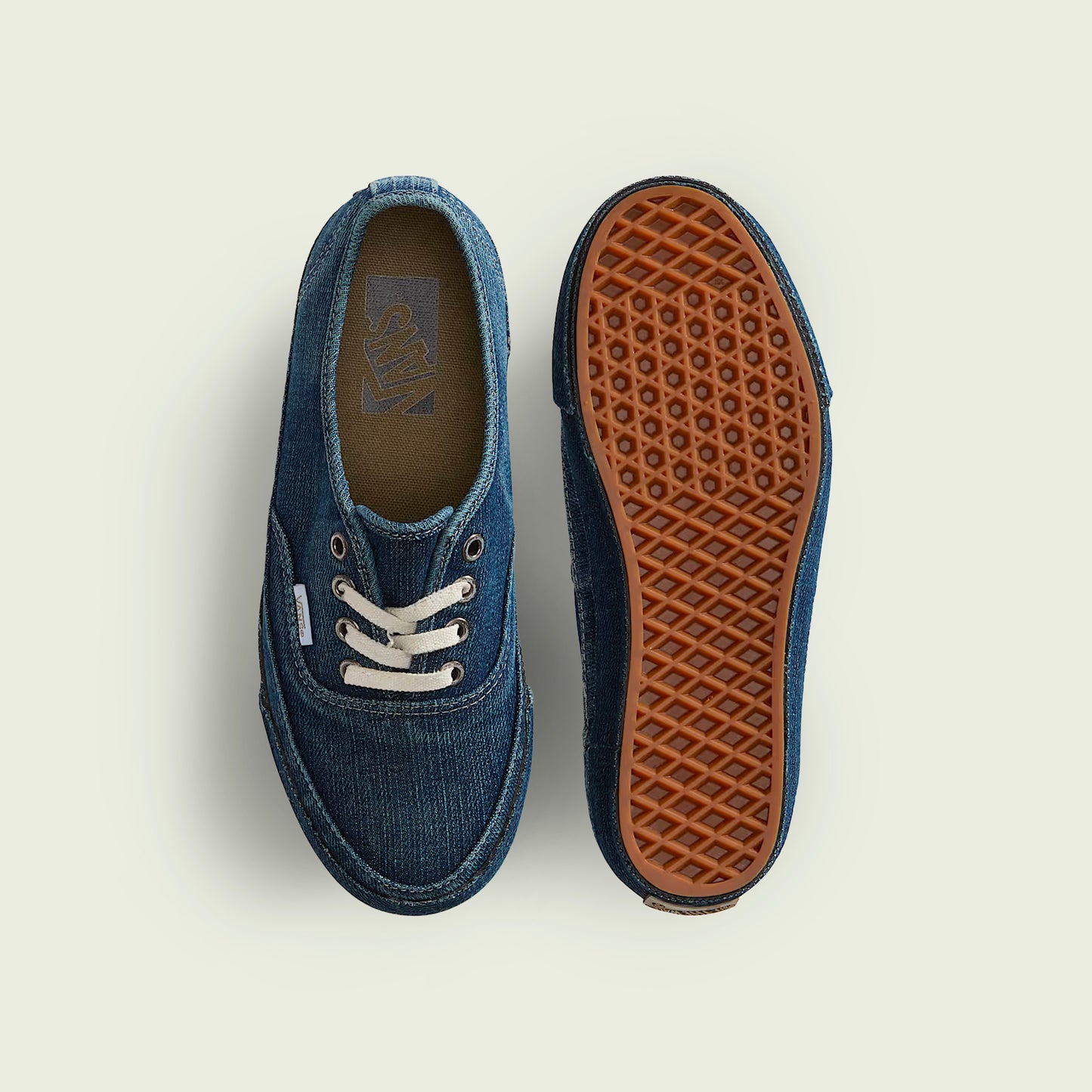 Lx Authentic 44