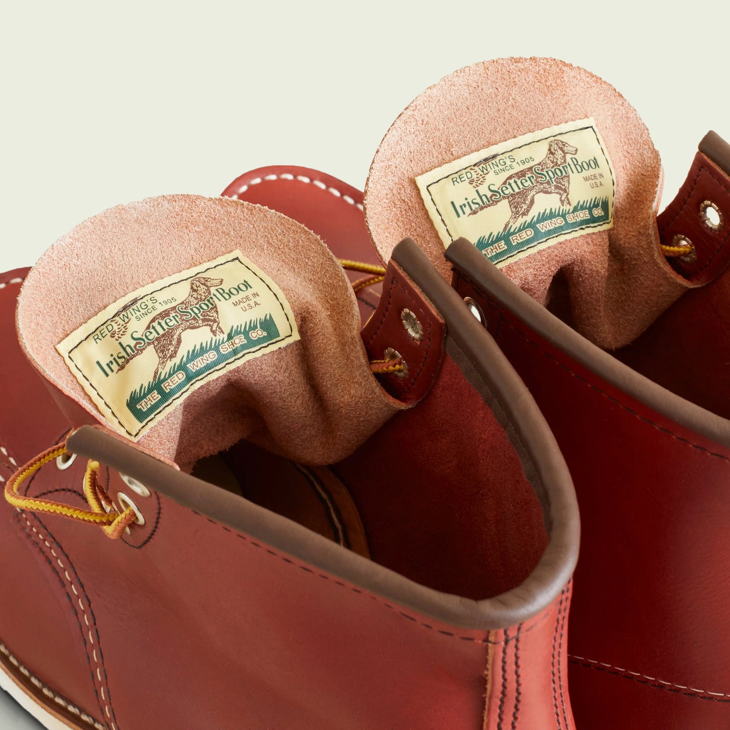 Moc Toe Oro Russet